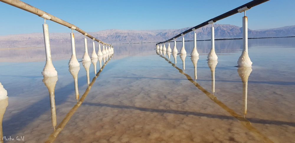 Walk way in to the Dead Sea
